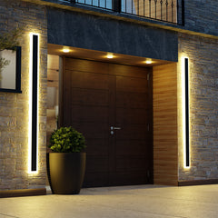 Vynn Linear Outdoor Wall Lamp - Neutralighting