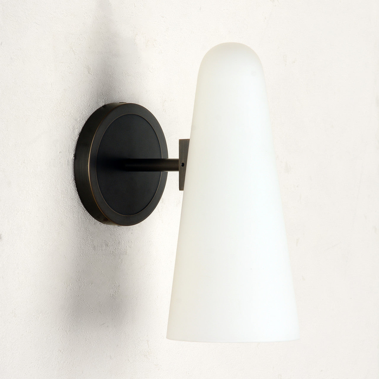 Bianco Single Sconce Bronze