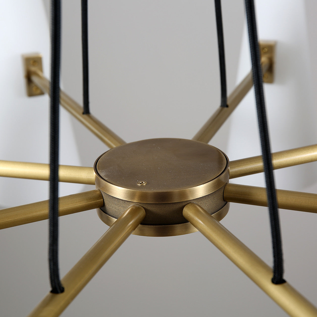 Bianco Chandelier 8 Lights Brass