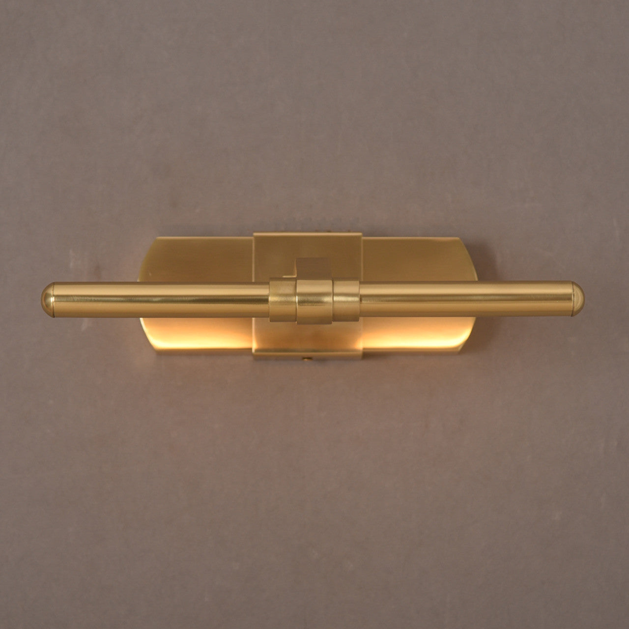 Vivaround Picture Wall Sconce 18"