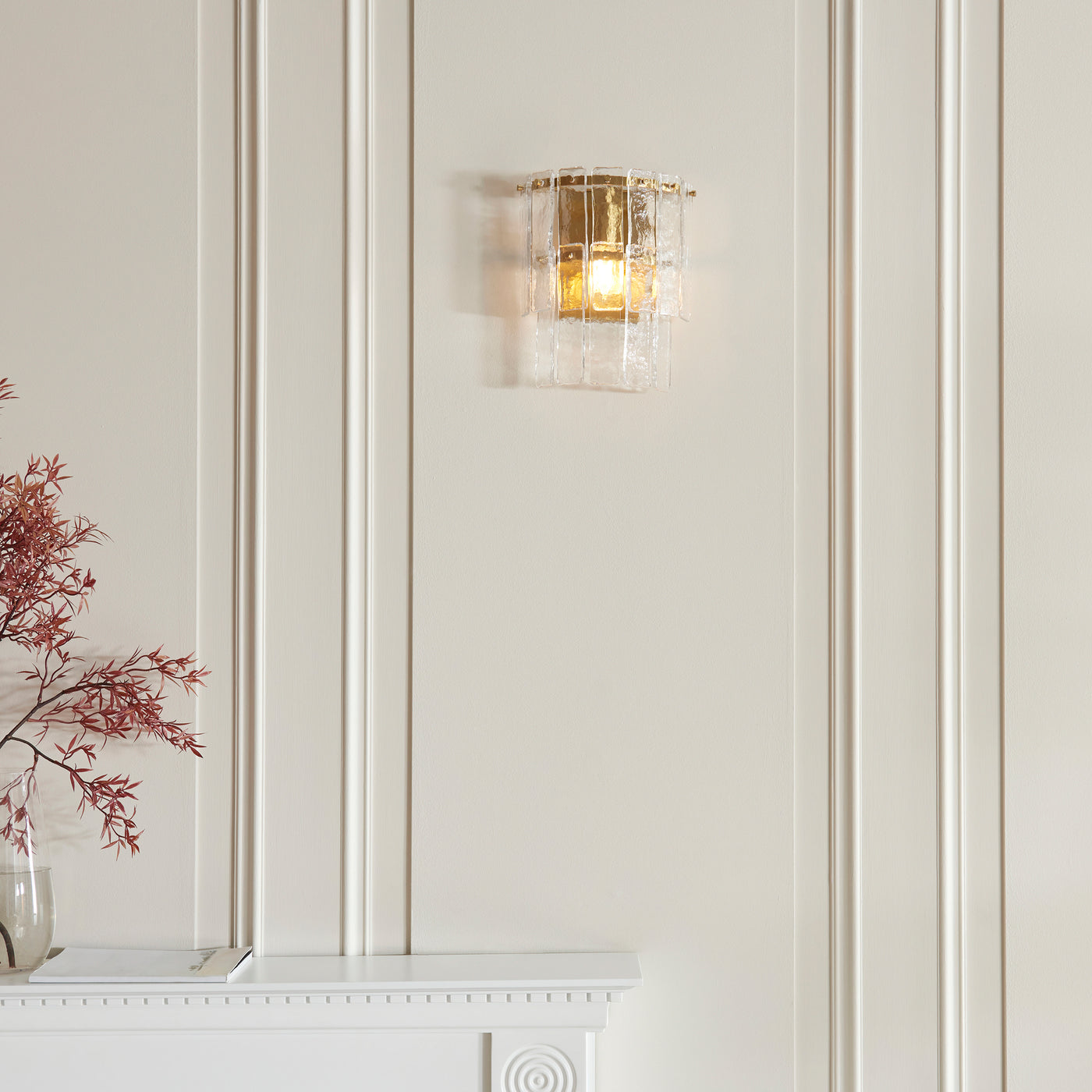 Aurelia wall light image