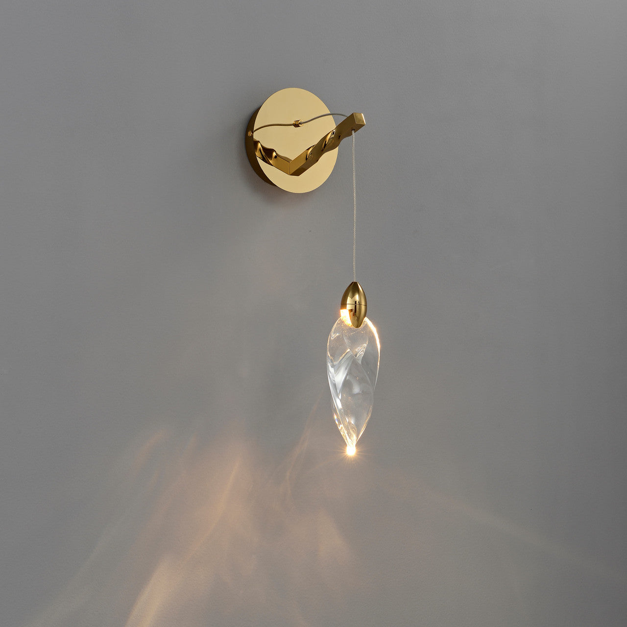 Ida Crystal Pendant Sconce Gold