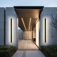 Silex Linear Outdoor Wall Lamp - Neutralighting