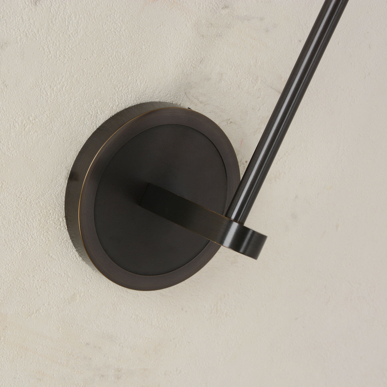 Scepter Long Sconce Bronze