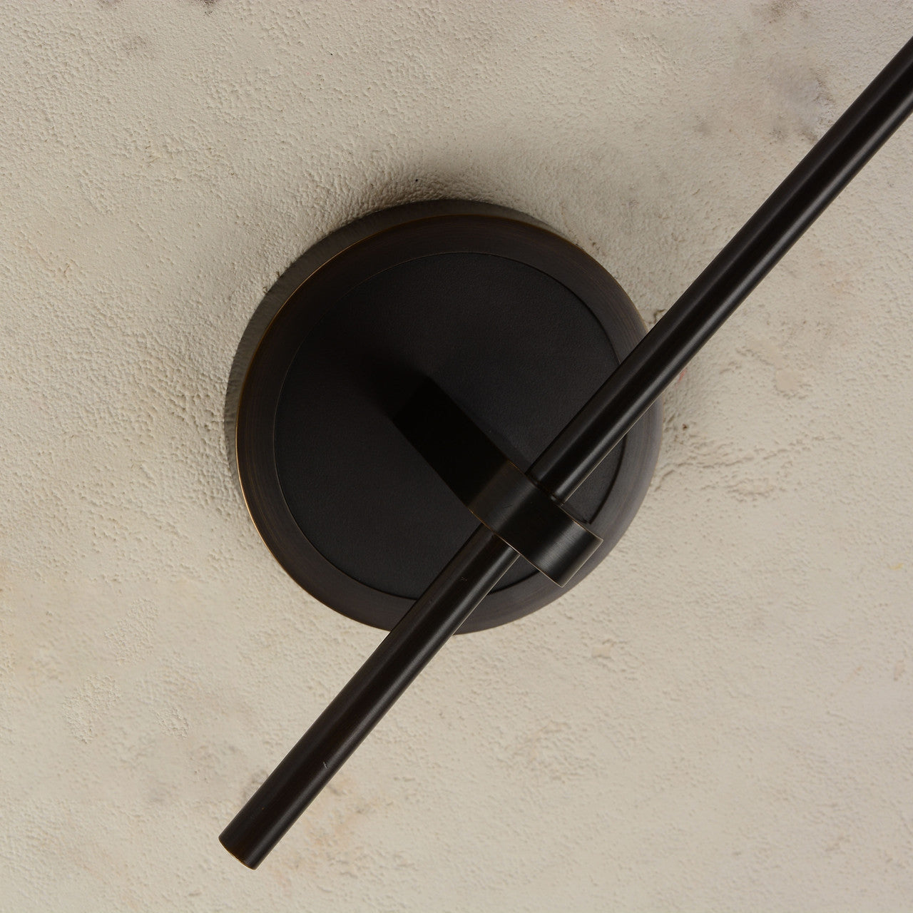 Scepter Long Sconce Bronze