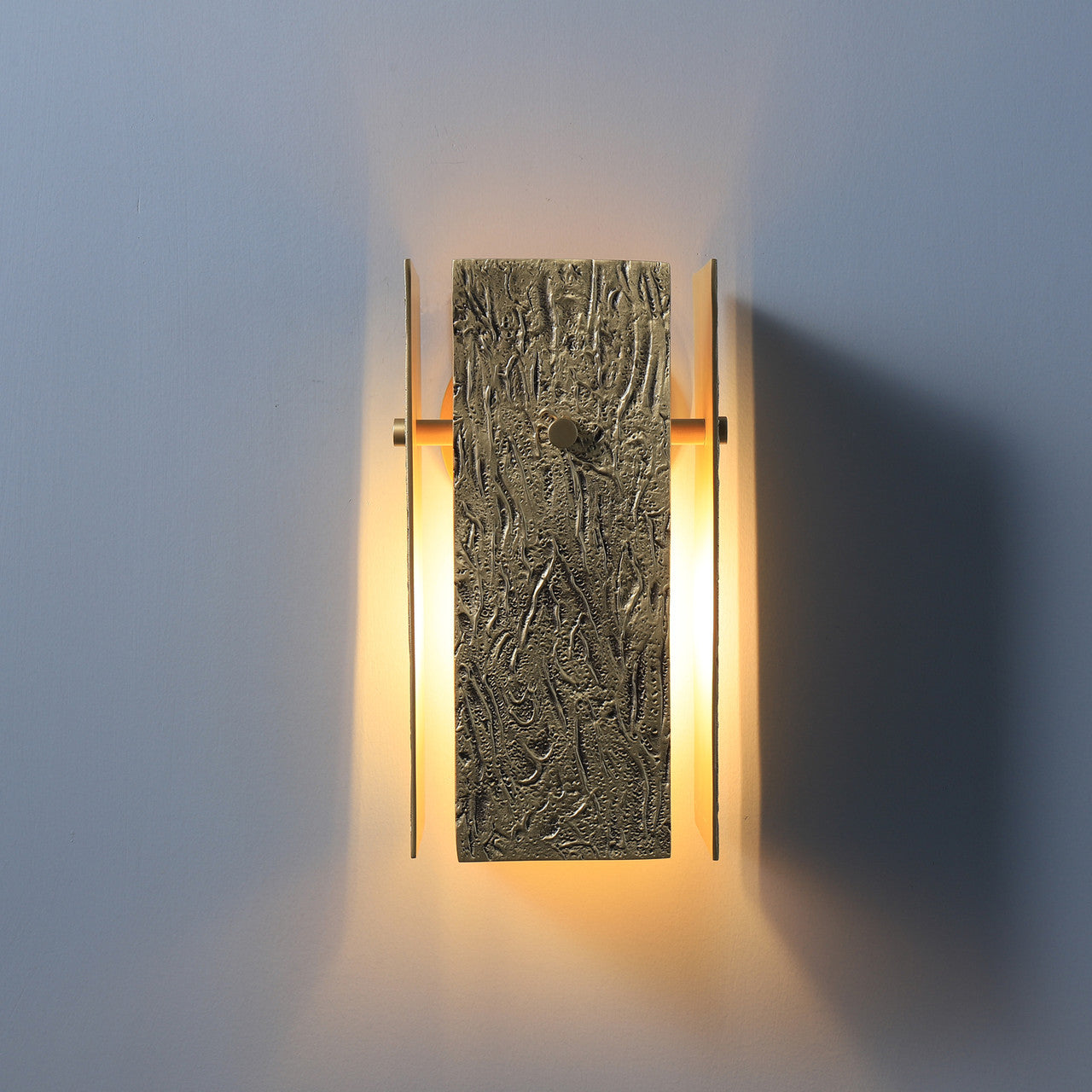 Bark Wall Sconce Brass