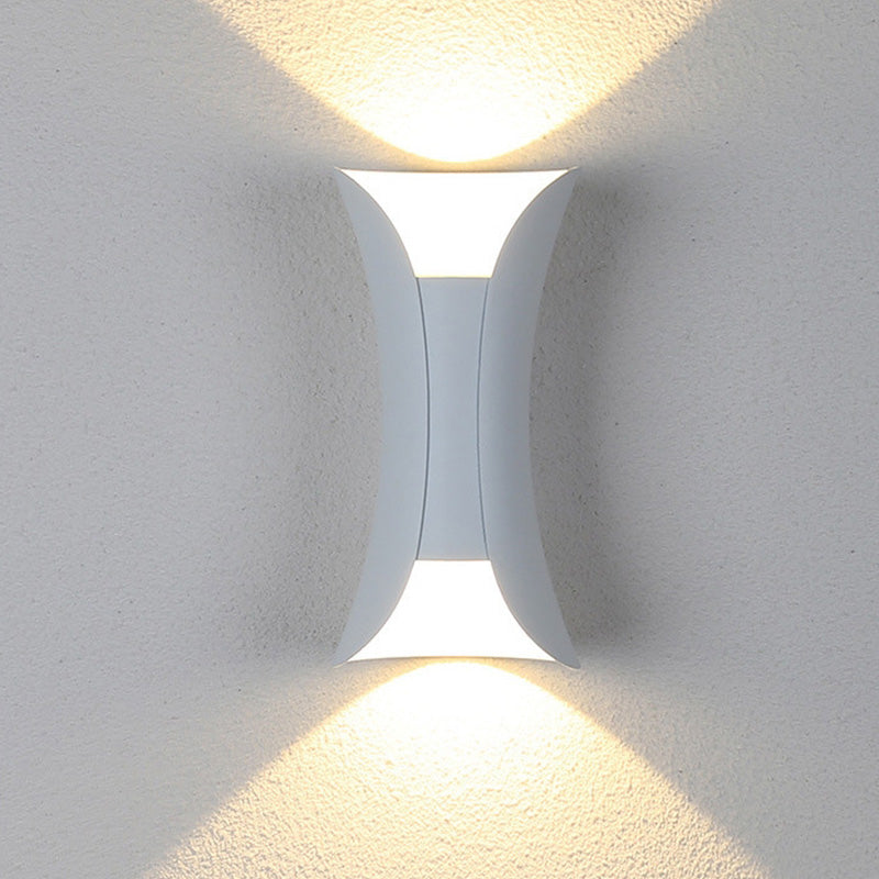 Noxel Curved Outdoor Wall Mounted Led Lamp - Neutralighting