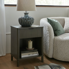 veyla table lamp