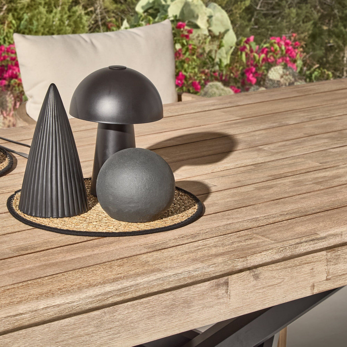 Brockhill Rechargeable Lamp - Black