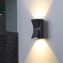 Vexto Modern Black Metal LED Outdoor Wall Lamp - Neutralighting