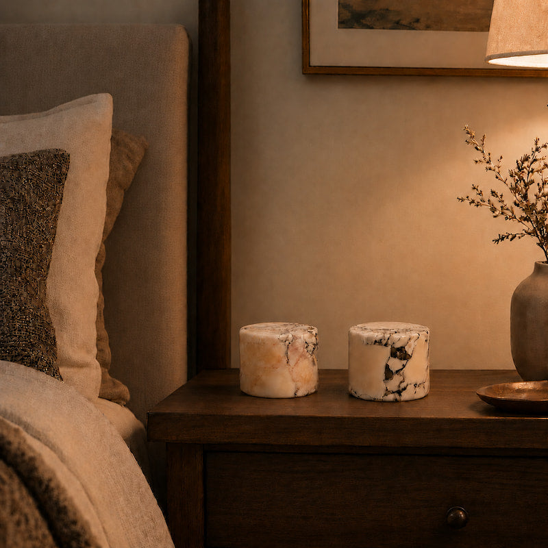 Marble Lamp – Handmade, White with Unique Veins for Modern Interiors and Ambient Lighting
