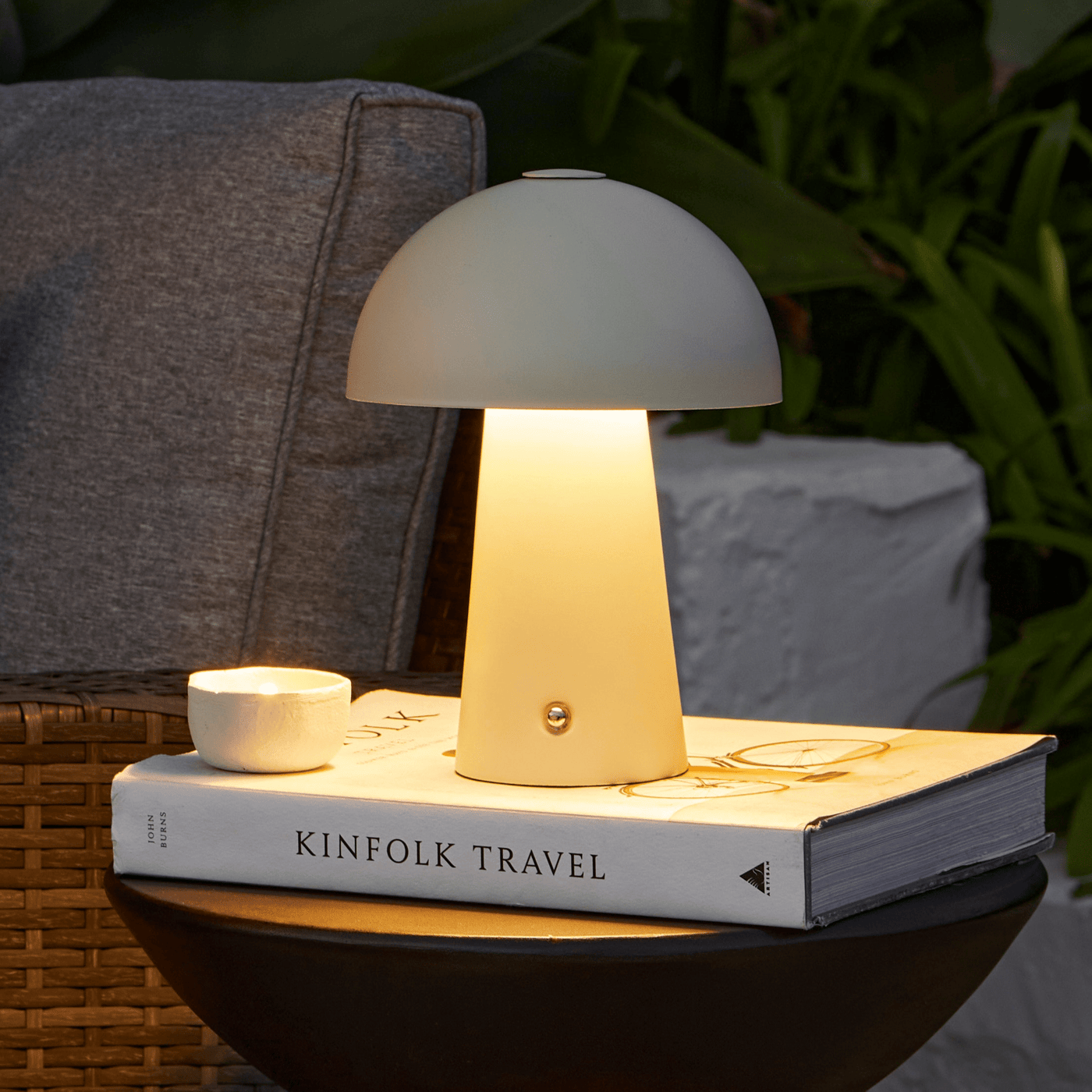 Brockhill Rechargeable Lamp - Clay
