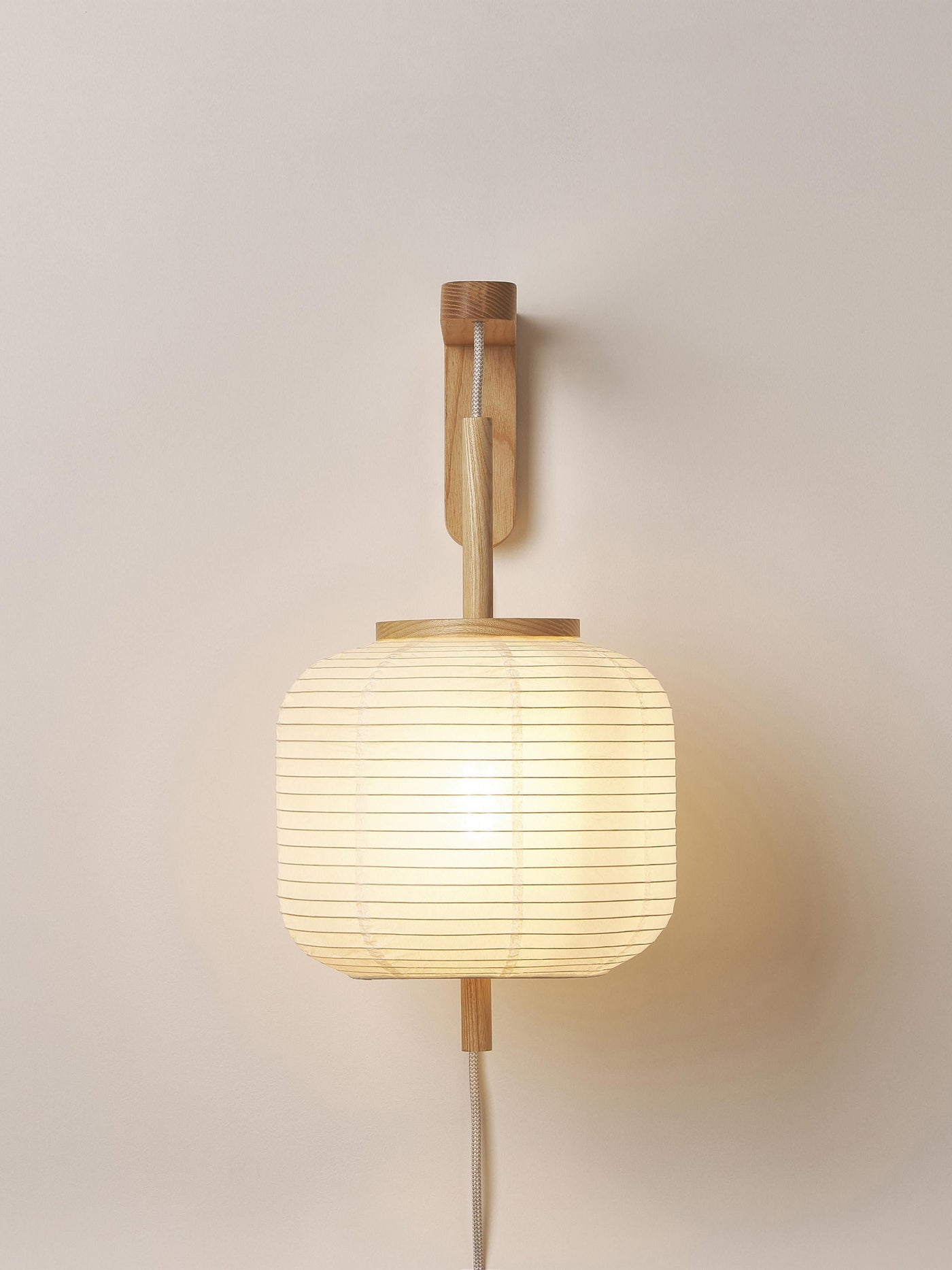 Rice Paper Design Wall Lamp Misaki
