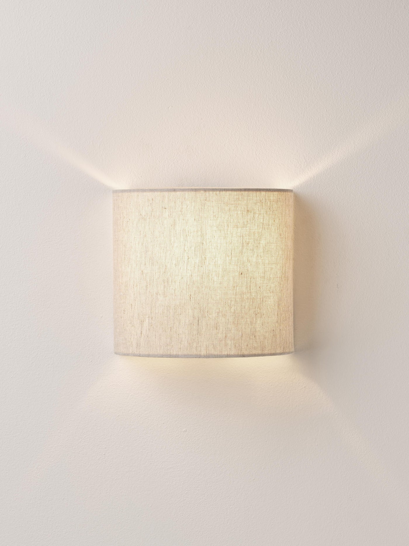 Linen Wall Lamp Ron