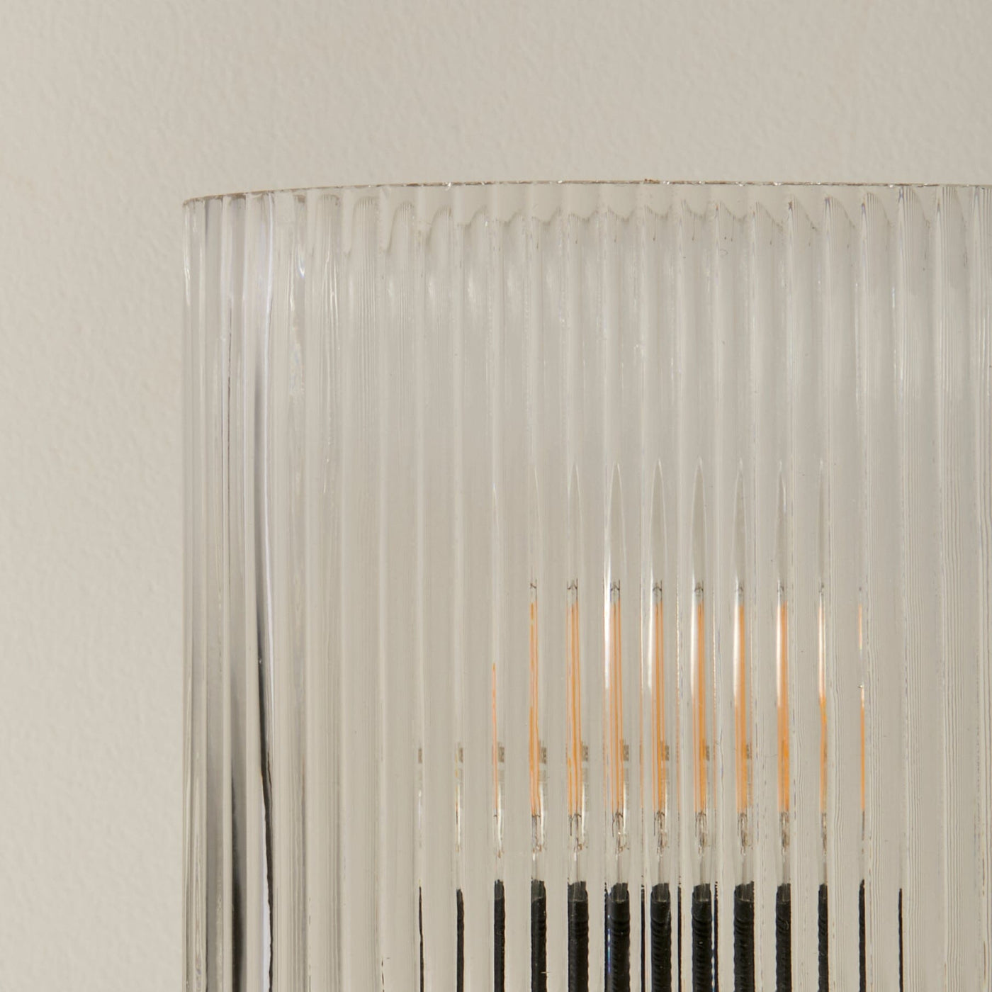 Edworth 20cm Table Lamp - Clear Glass