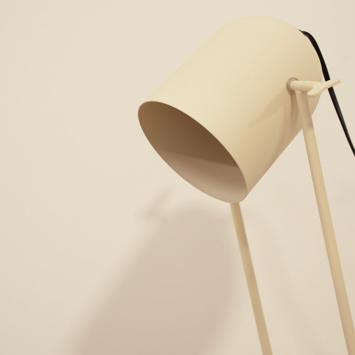 Eltham 42cm Metal Desk Lamp - Taupe