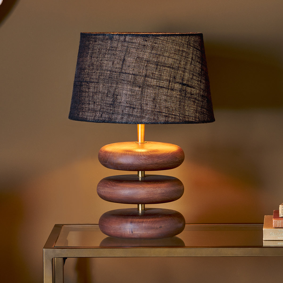 Kankad Mango Wood Table Lamp