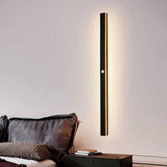 Silex Linear Outdoor Wall Lamp - Neutralighting