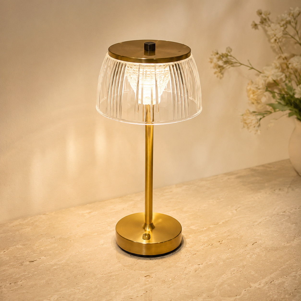 Rechargeable crystal table lamp – Gold, dimmable design for the bedroom or living room
