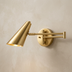 The Pivot | Swing Arm Wall Light