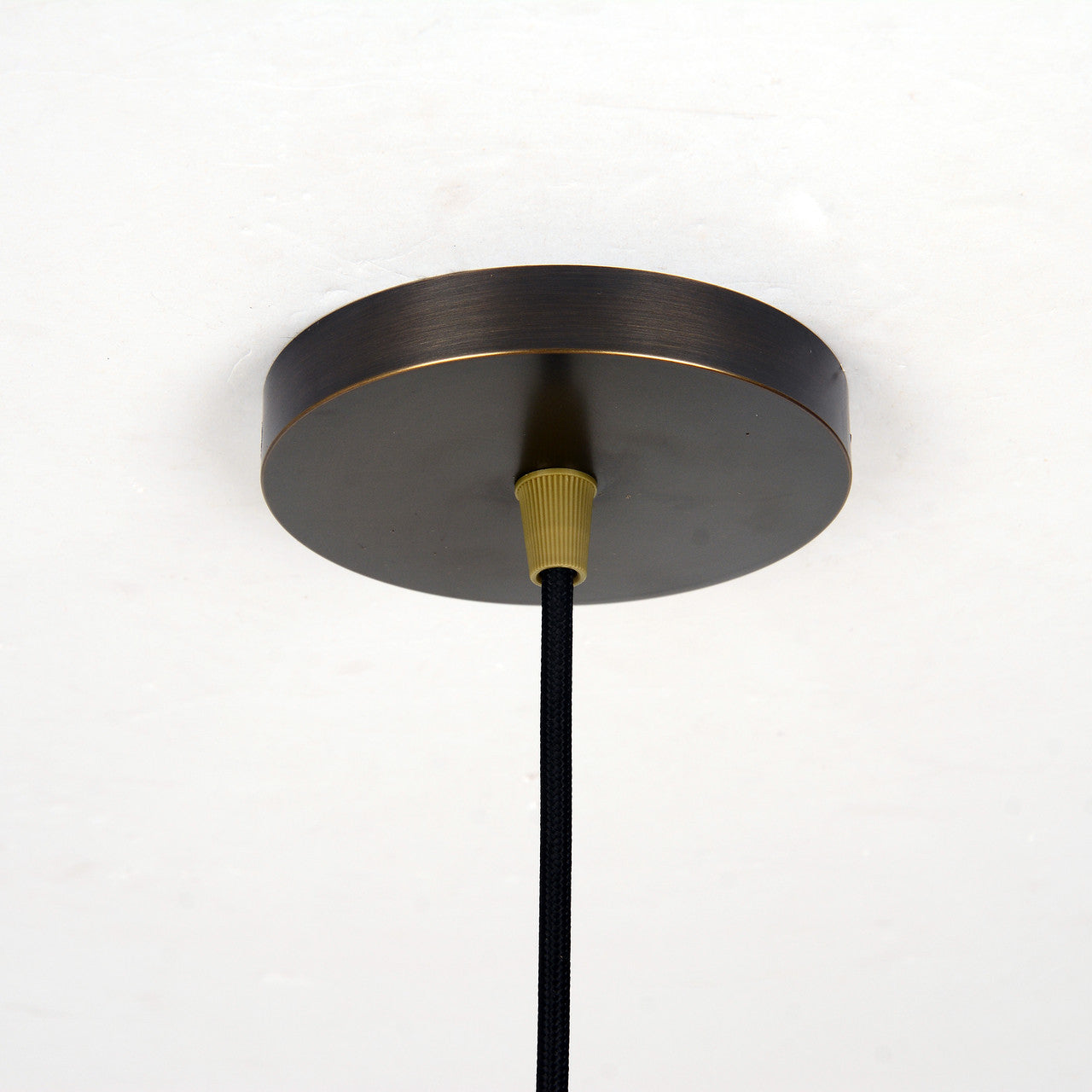 Balle Be Crystal Pendant Bronze