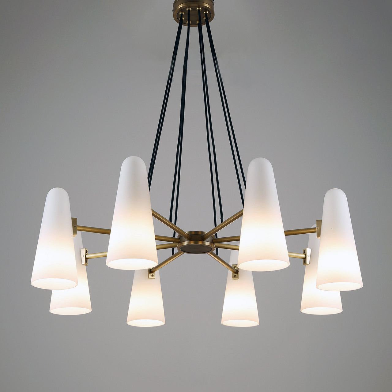 Bianco Chandelier 8 Lights Brass