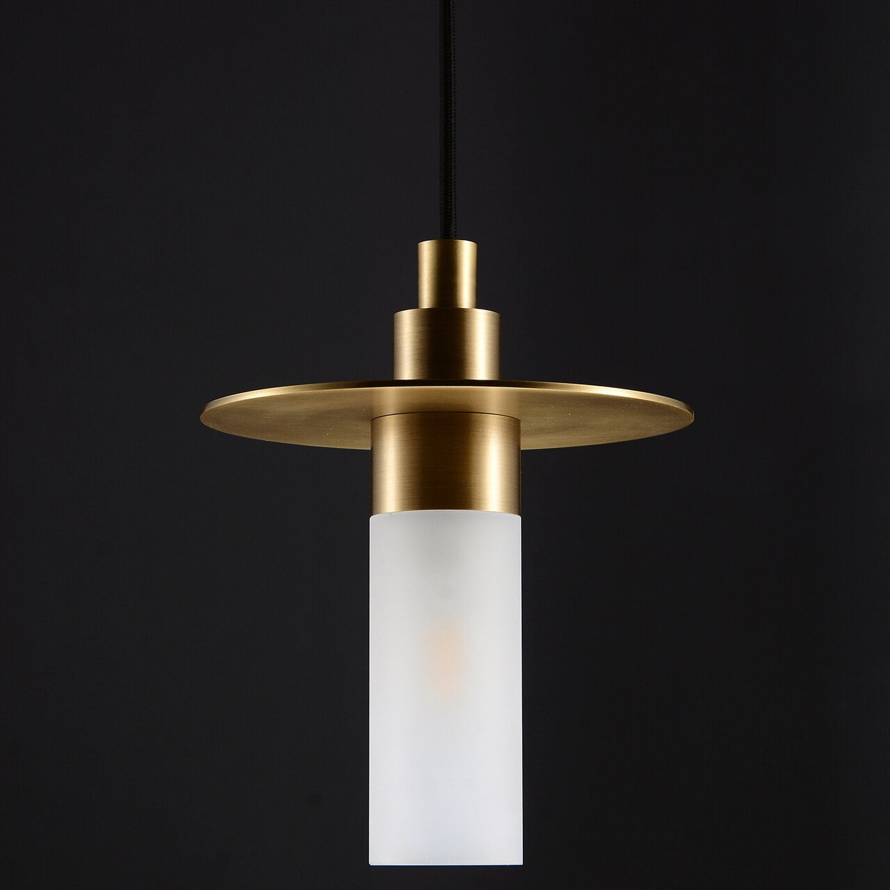 Felix Pendant Brass