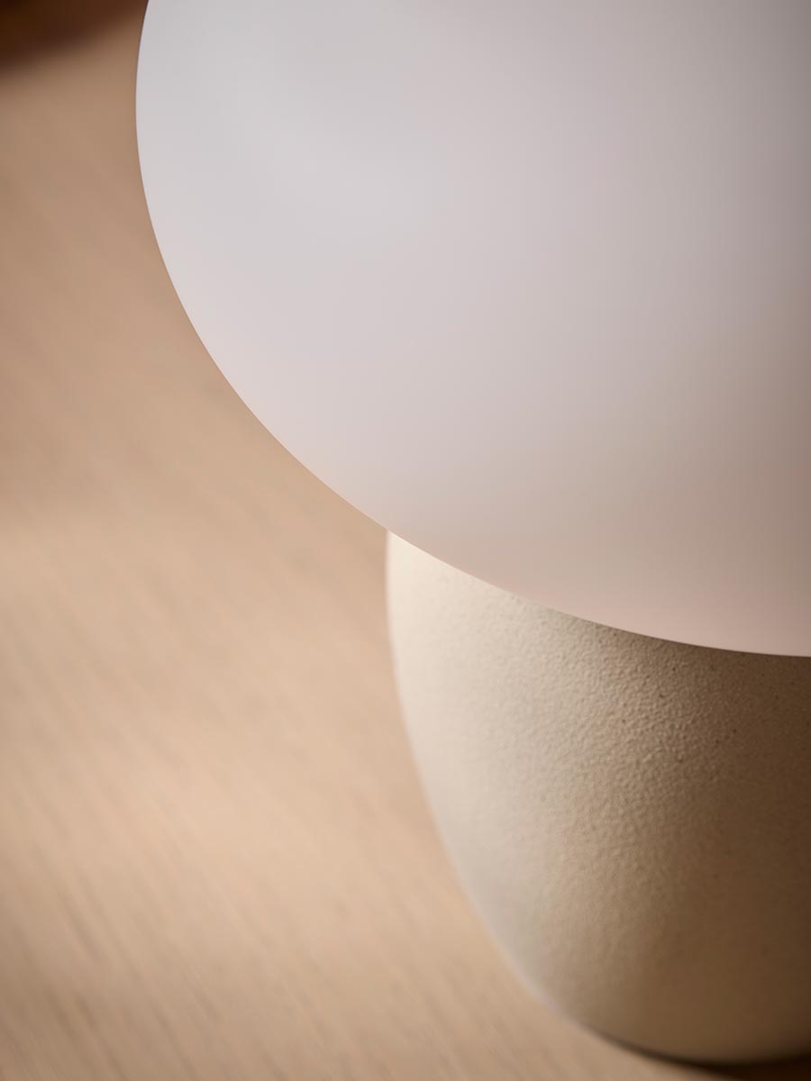 Stacked Pebble Table Lamp