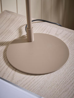 Aeon Desk Lamp