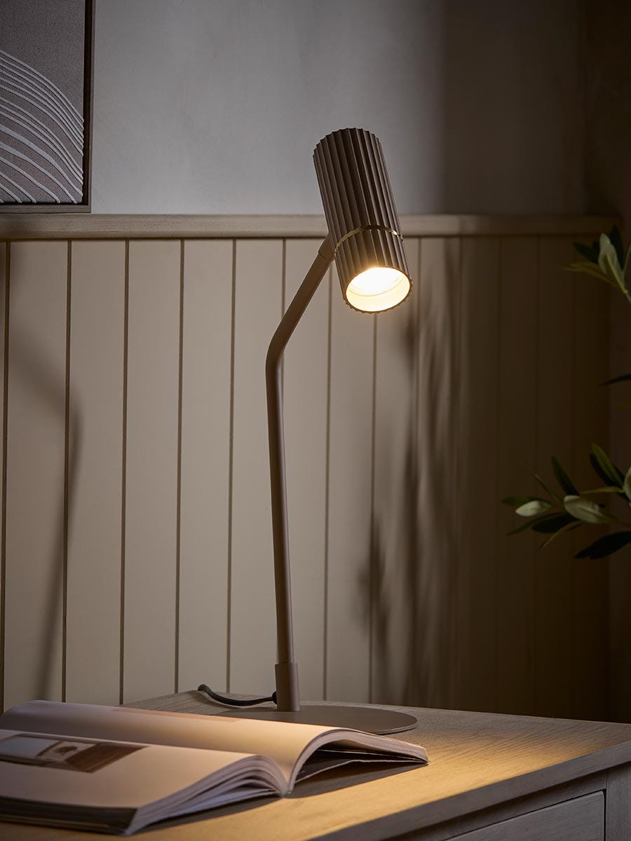 Aeon Desk Lamp