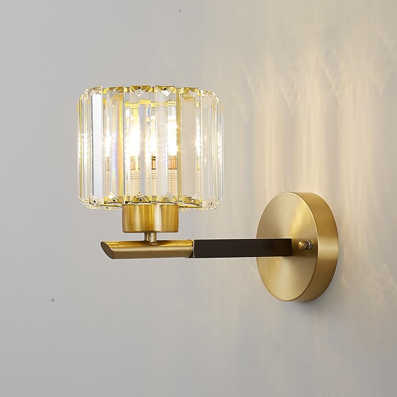 One Light Clear Crystal Shade Wall Sconce