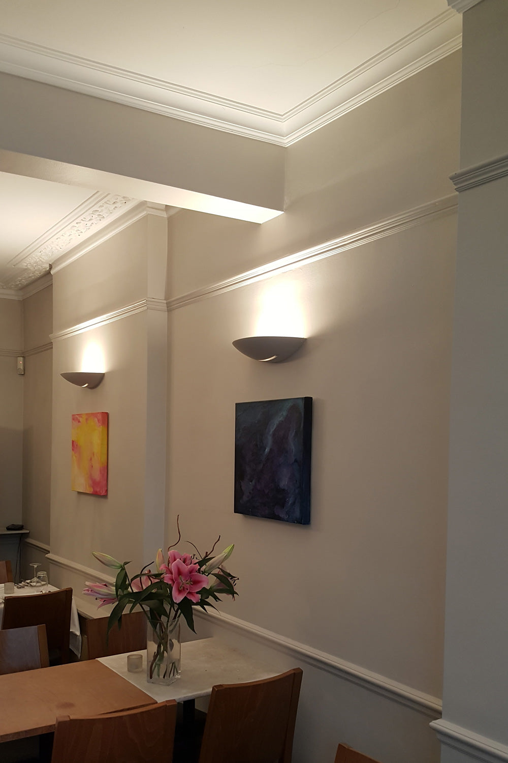 T6218 Curved Plaster Wall Light