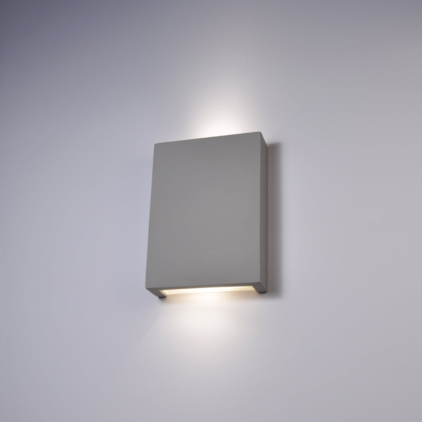 TR5226 SlimLine Linear Plaster Small Panel Wall Light (Integrated Emergency Option)
